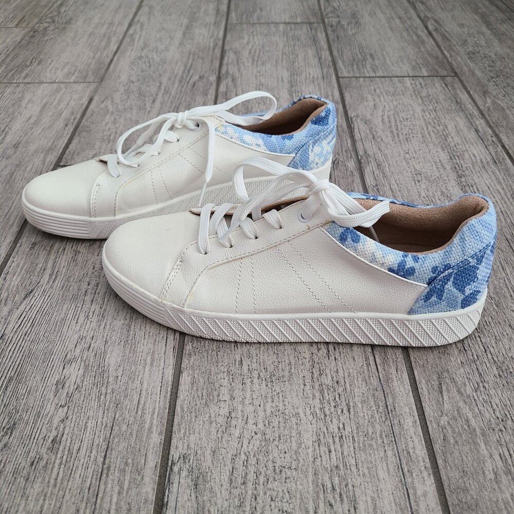 SOUL Naturalizer White Sneakers with Blue Floral Heel Women’s 9M